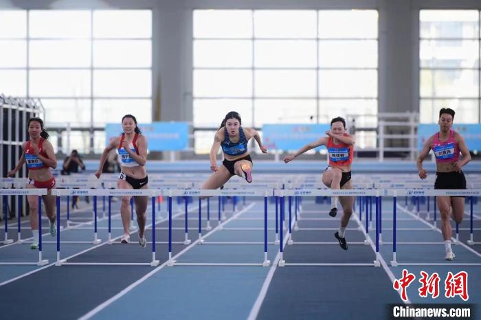 吴艳妮夺全国室内田径锦标赛女子60米栏冠军
