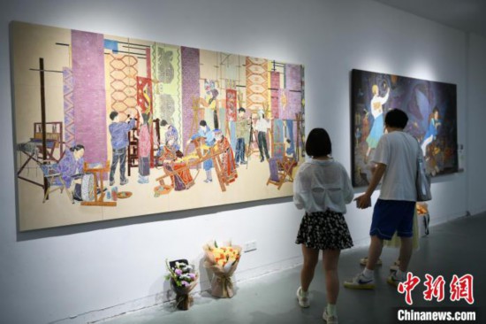 四川美术学院启幕2024毕业生作品展 上万件作品展艺术盛宴